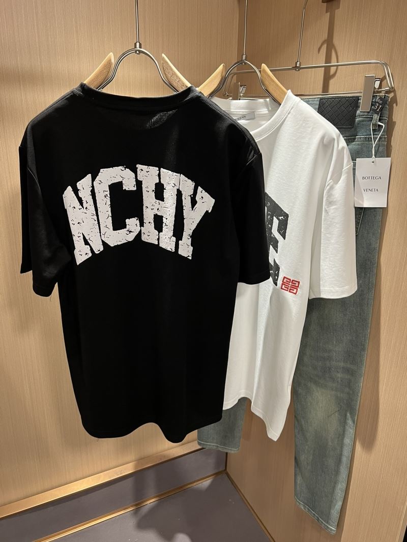 Givenchy T-Shirts